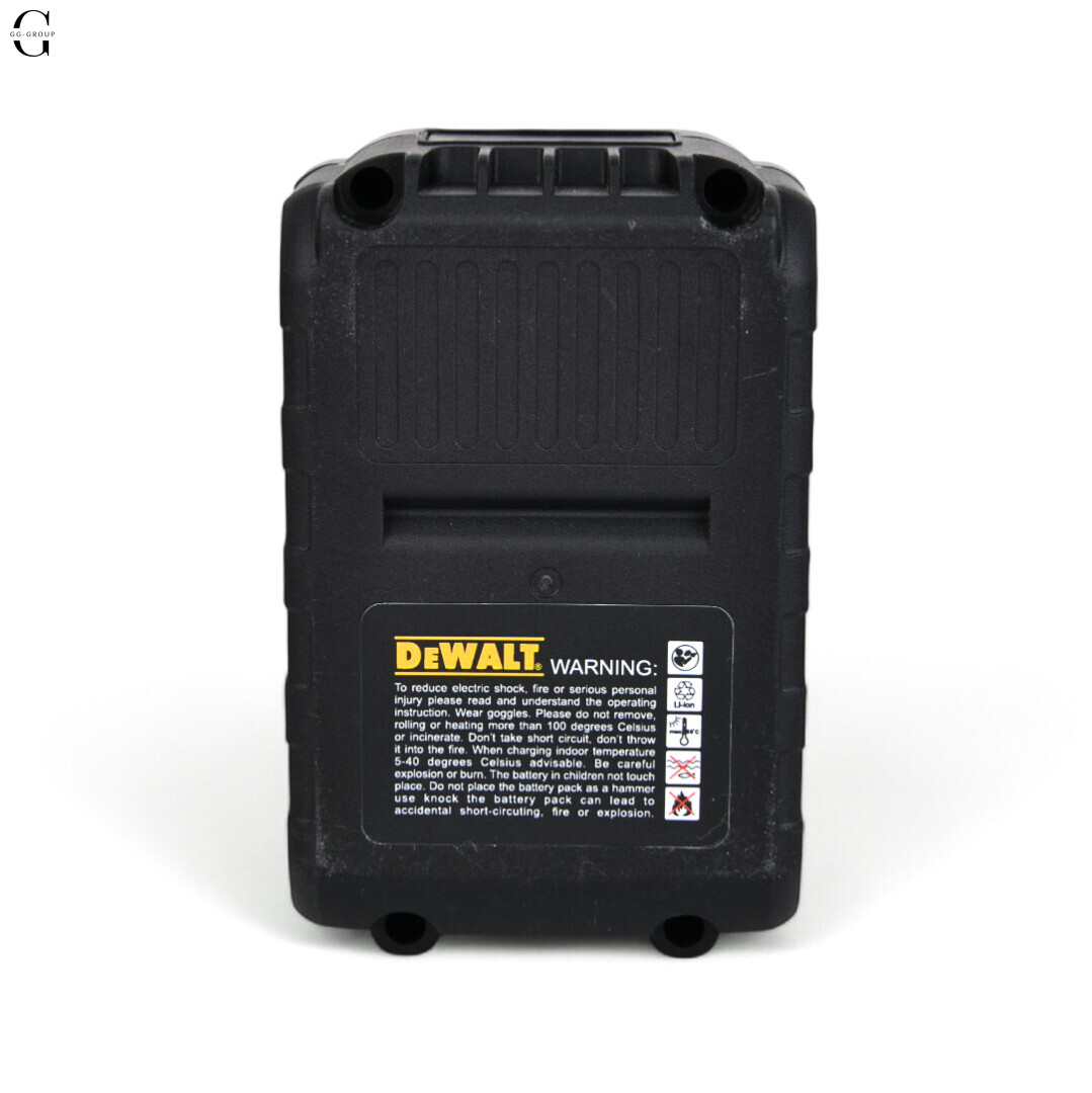 Шуруповерт DeWALT 24V Бесщеточный + 2 АКБ 10Ah + Металлический патрон + Набор инструментов